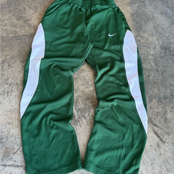 Nike Other - Nike Green and White Joggers
